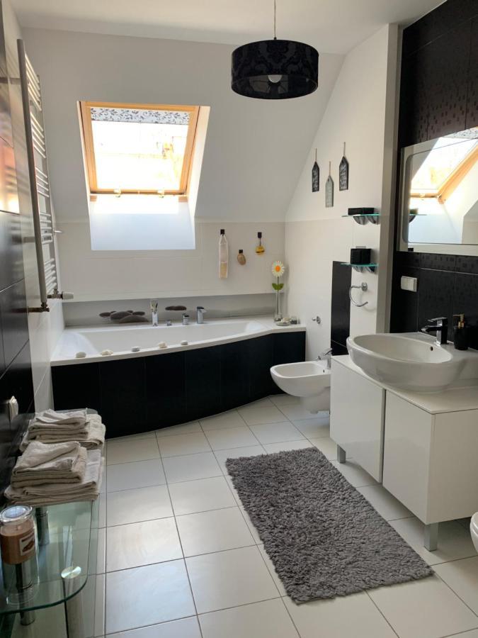 Silver Mazury Apartament กีจิซโก ภายนอก รูปภาพ